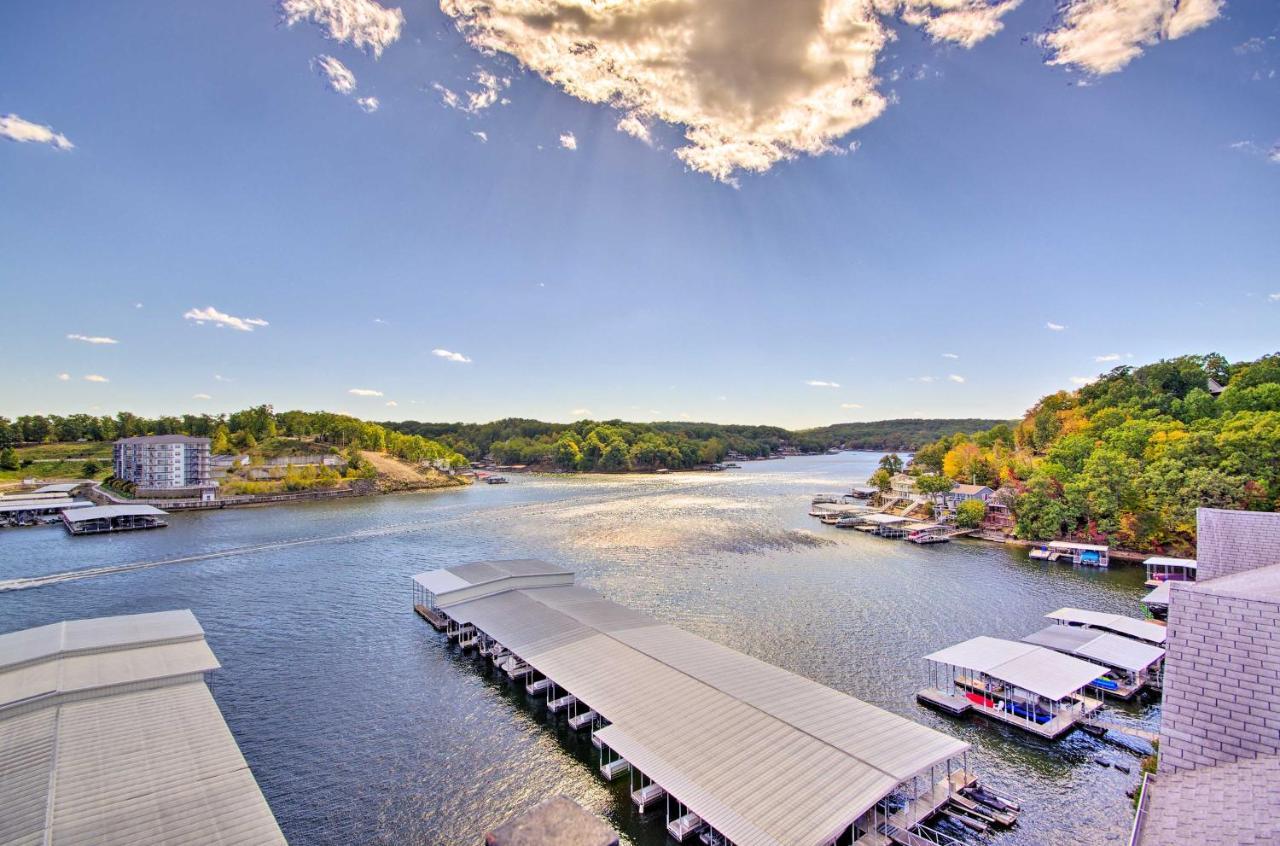 Bright Waterfront Condo With Resort Amenities! Lake Ozark Exterior photo